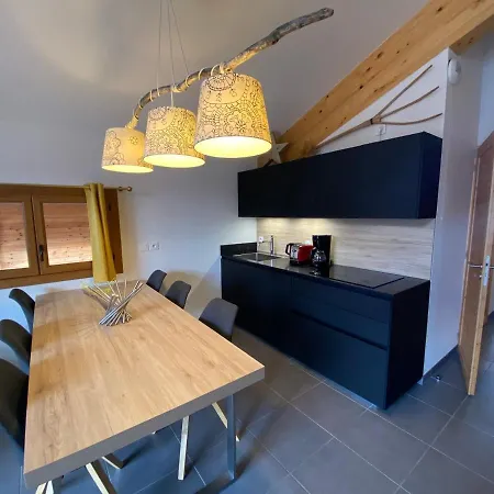 De 64m² Avec Balcon Et Garage à - Fr-1-693-33