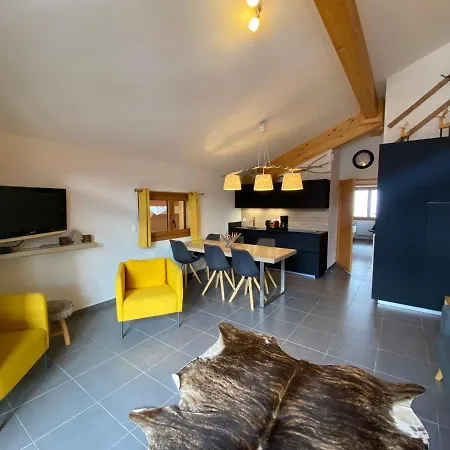 Appartement De 64m² Avec Balcon Et Garage à - Fr-1-693-33 *